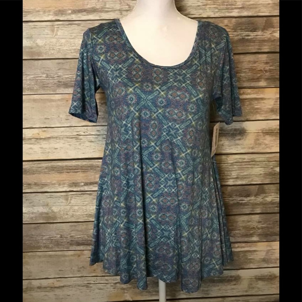 LuLaRoe Perfect Tee